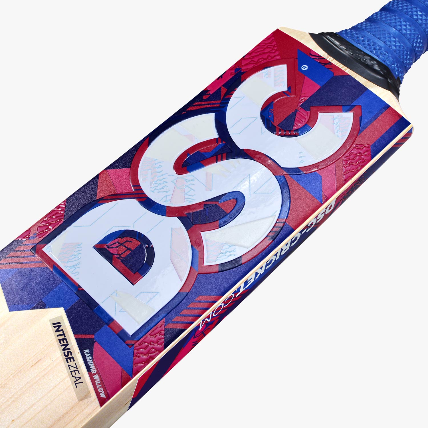 DSC INTENSE ZEAL CRICKET BAT – BOYS/JUNIOR